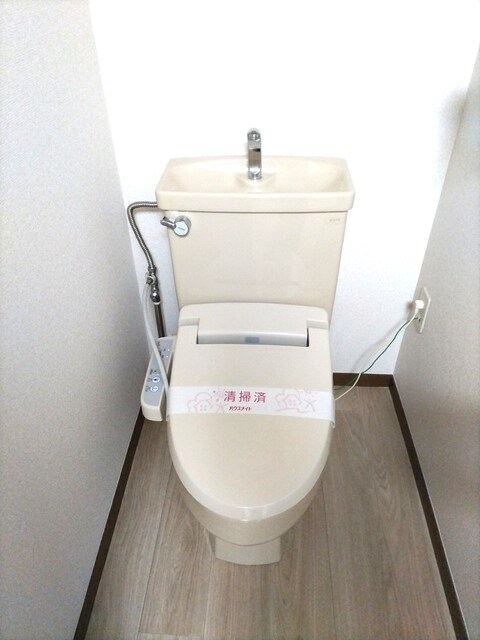 物件内観写真17　(トイレです)