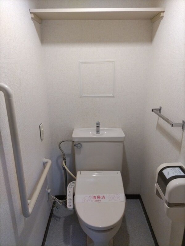 トイレ(トイレです♪)