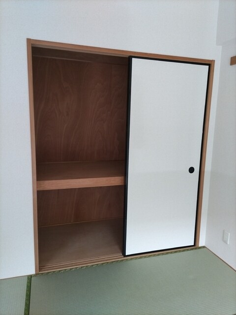 物件内観写真22　(押入です♪)