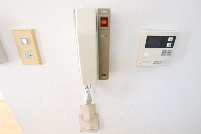 物件内観写真16　(インターホンです♪)