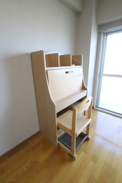 物件内観写真18　(机です♪)