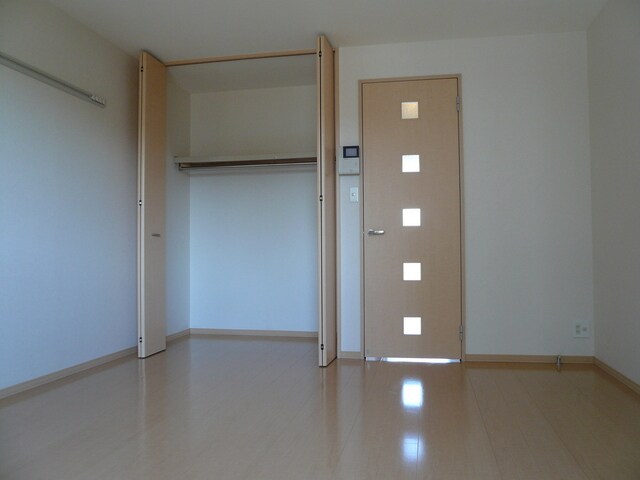 物件内観写真10　(※別室参考写真)