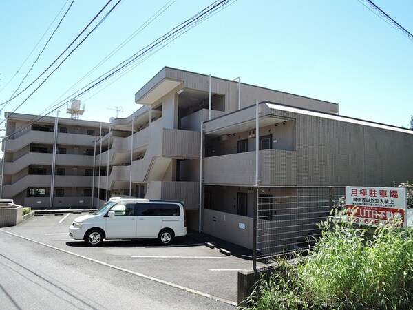 駐車場(駐車場（要空き確認）)