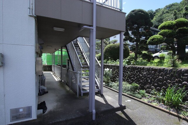 物件外観写真5　(建物入口)