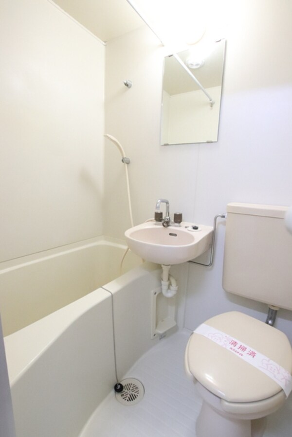 バス／シャワールーム等