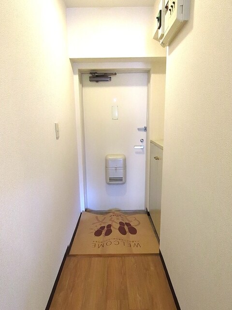 物件内観写真20　(玄関です♪)