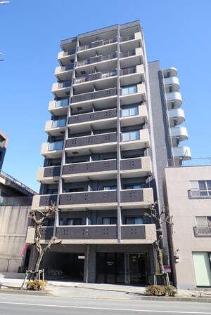Ｍｕｌｂｅｒｒｙｓ　Ｔｏｗｅｒ外観写真