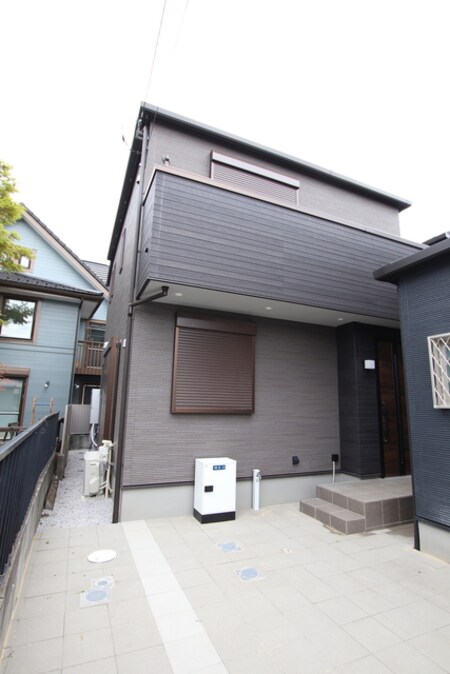 明神町戸建Ａ　雀（すずめ）外観写真