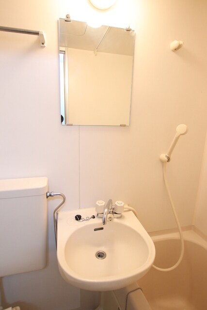 物件内観写真14　(洗面台です。)