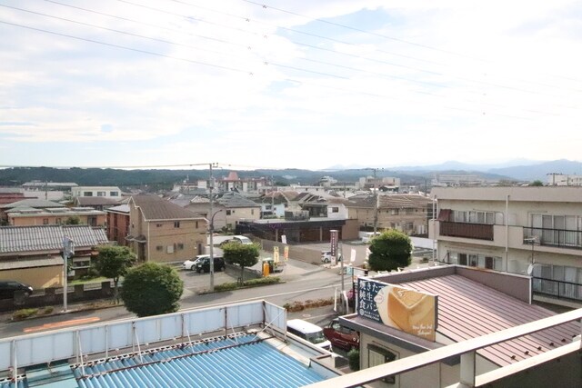 物件内観写真9　(バルコニーからの景色)