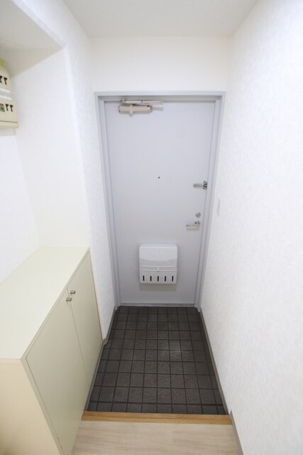 物件内観写真13　(玄関です)