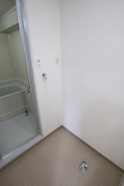 物件内観写真16　(室内洗濯機です)