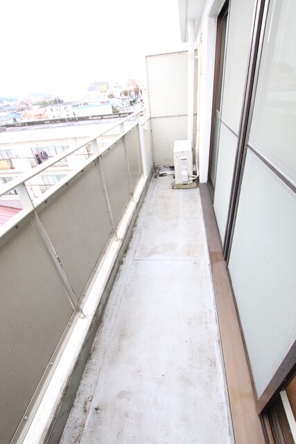 物件内観写真18　(バルコニースペースです。)
