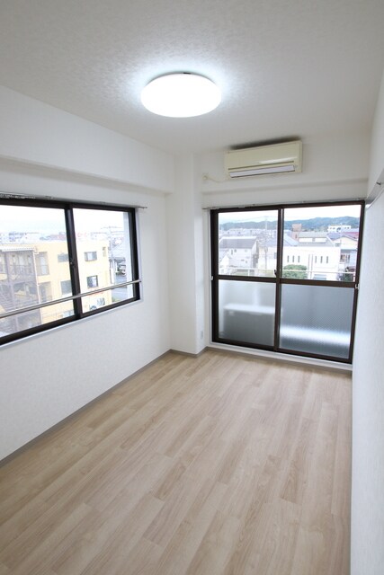 物件内観写真21　(洋室です)