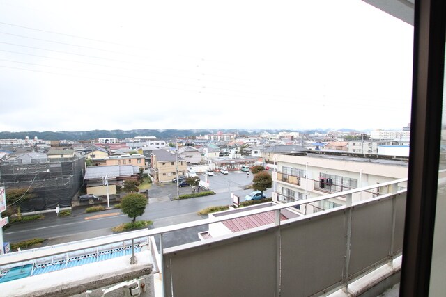 物件内観写真26　(バルコニーからの景色です。)