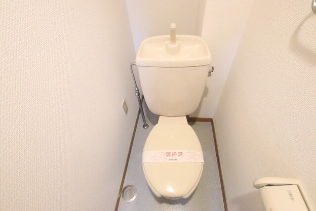 物件内観写真12　(トイレ)