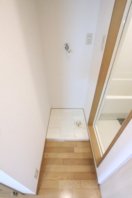 物件内観写真16　(室内洗濯機置き場)