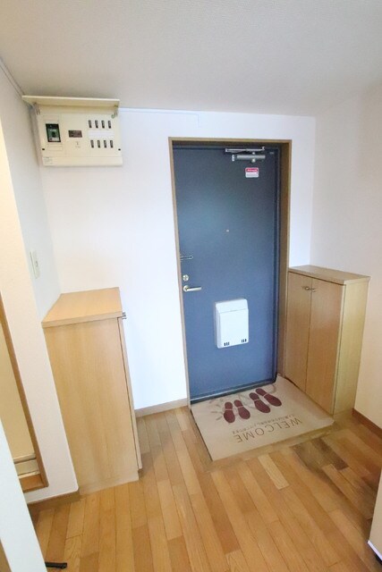 物件内観写真21　(玄関)