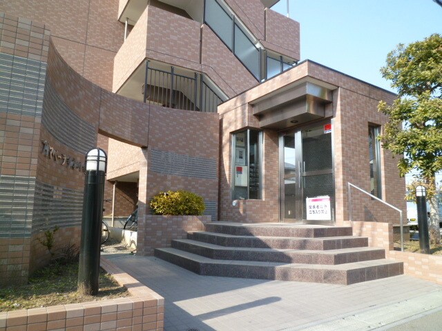 エントランス(建物入口)