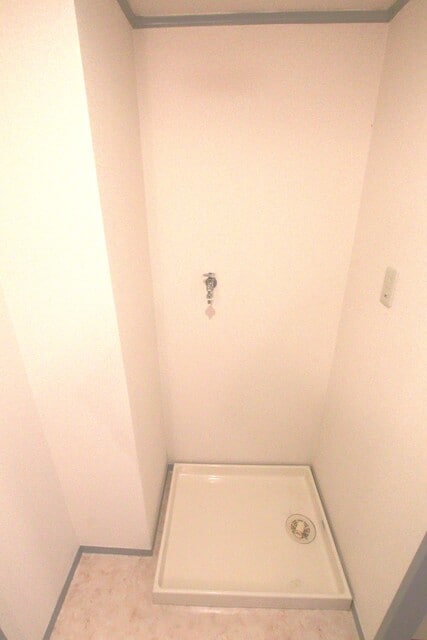 物件内観写真19　(脱衣所と洗濯機スペース♪)