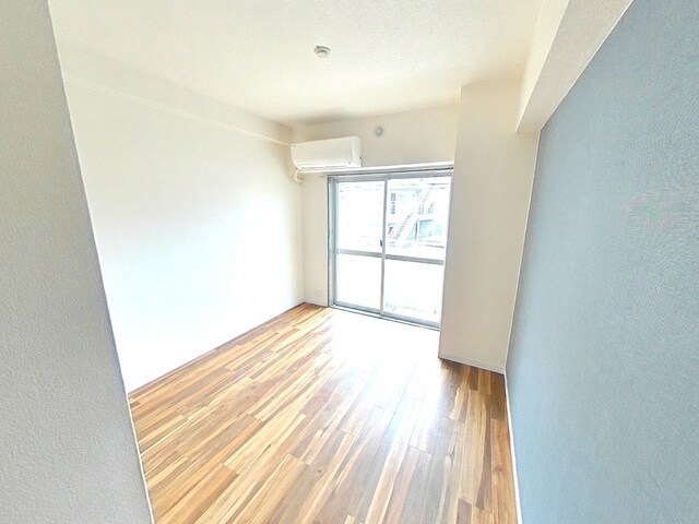 物件内観写真9　(洋室です)