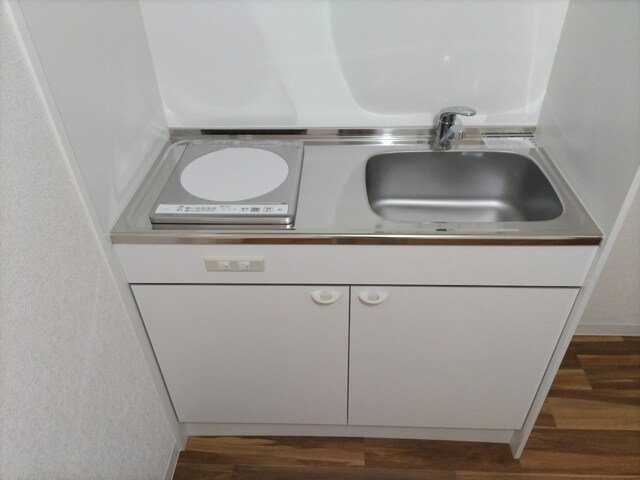 物件内観写真13　(IHコンロ設置済みです)