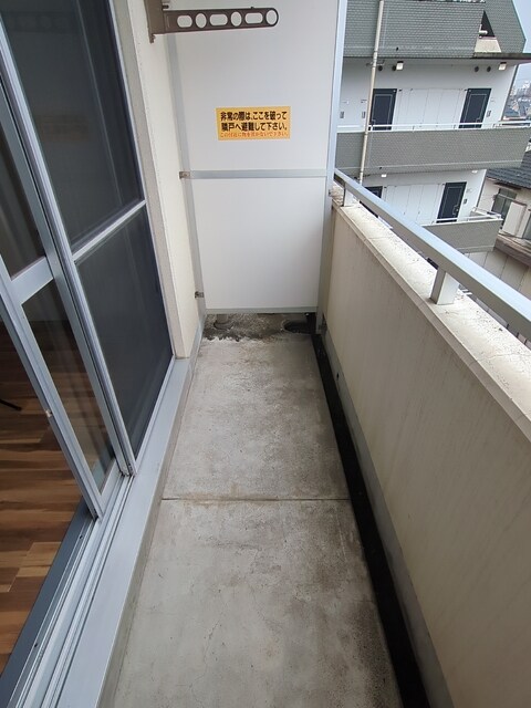 物件内観写真18　(バルコニーです♪)
