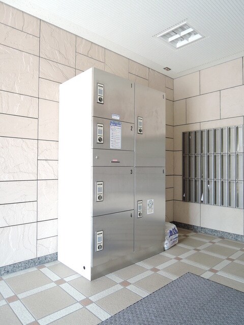 物件外観写真7　(宅配ＢＯＸ)