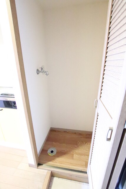 物件内観写真22　(玄関横の室内洗濯機置き場♪)