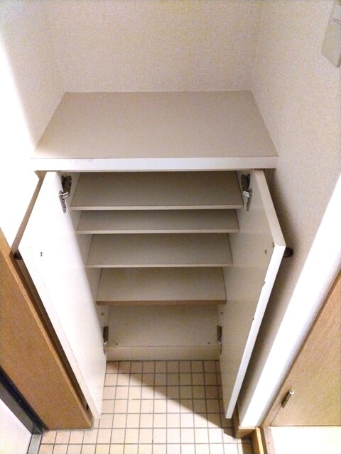 物件内観写真23　(シューズボックスです)