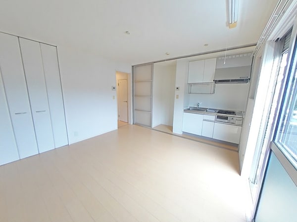 居室(9.1帖の洋室です)