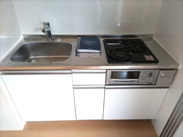 キッチン(2口コンロがついております)