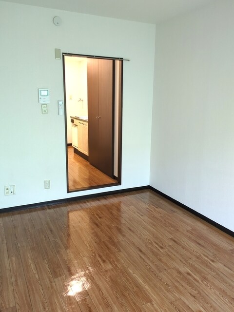 物件内観写真6　(洋室です♪)