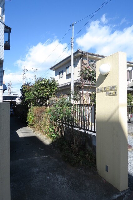 物件外観写真5　(建物入口)