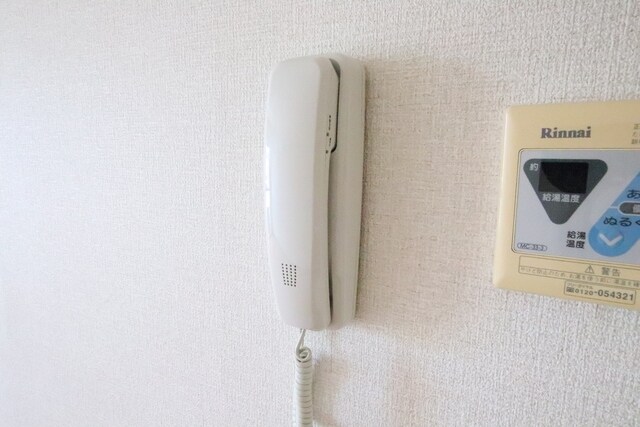 物件内観写真13　(インターホン)