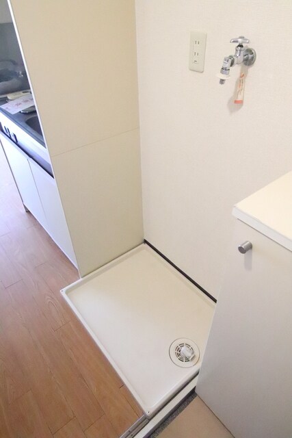 物件内観写真16　(室内洗濯機置き場)