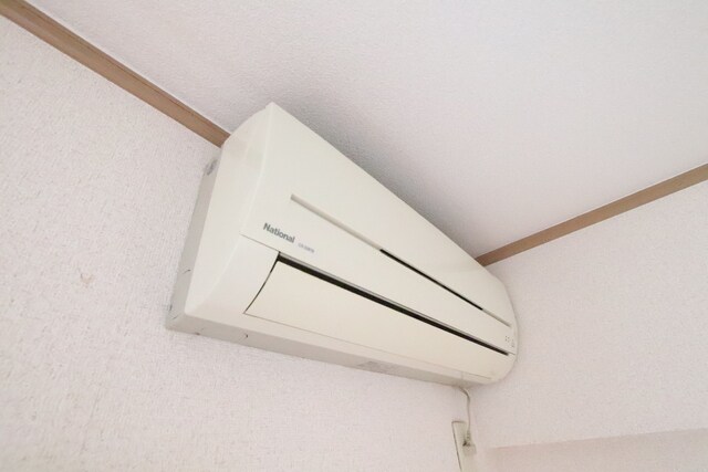 物件内観写真15　(エアコンです♪)