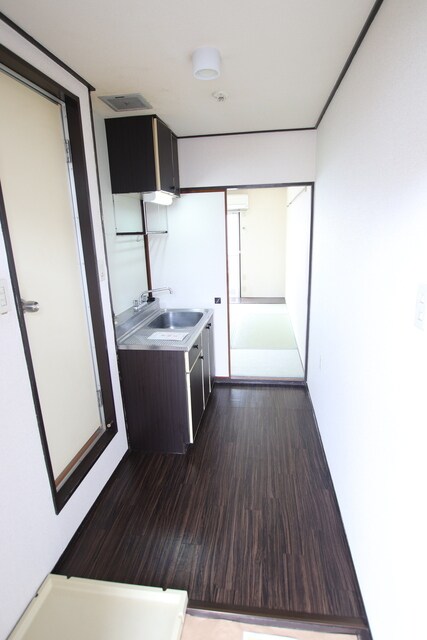 物件内観写真8　(玄関周りです♪)