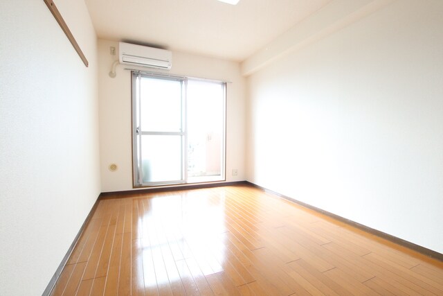 物件内観写真9　(※別室参考写真※)