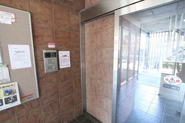 物件外観写真5　(オートロック)