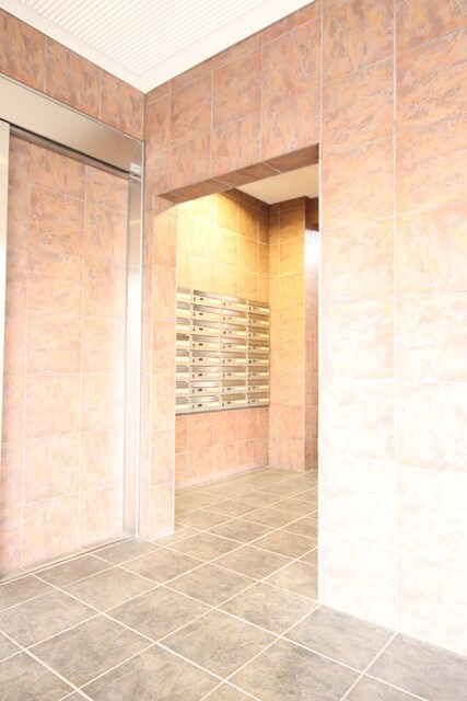 物件外観写真8　(集合ポスト)