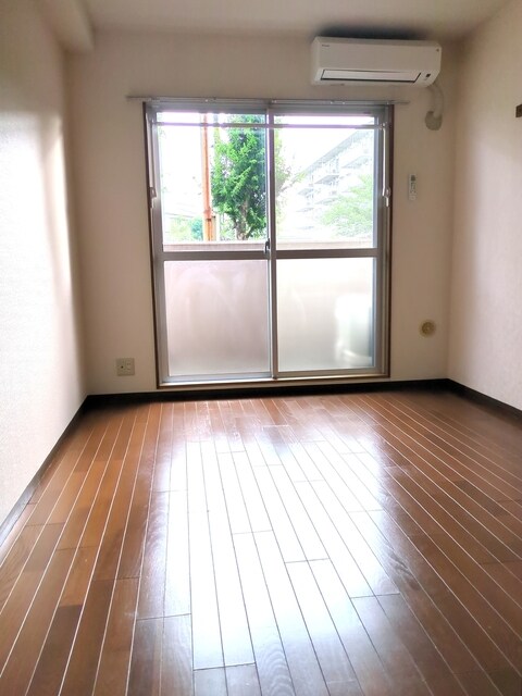 物件内観写真13　(居室です♪)