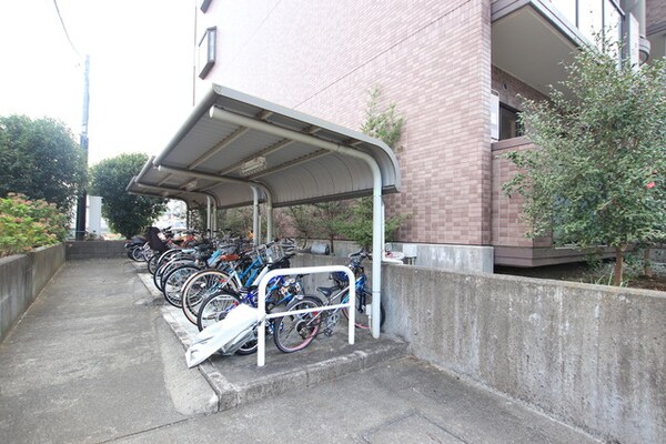 共用設備(駐輪場)