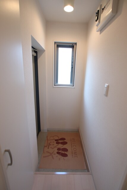 物件内観写真22　(玄関です♪)