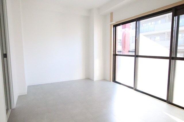 物件内観写真8　(寝室です♪)