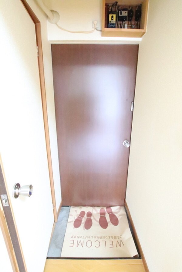 玄関(玄関です♪)