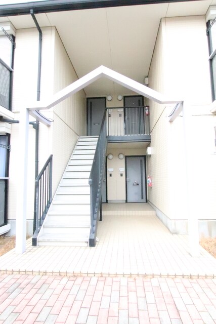 物件外観写真6　(エントランス♪)