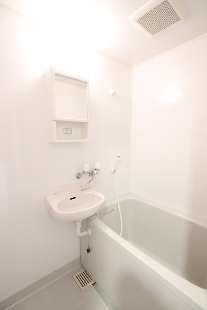 物件内観写真10　(バスルーム★※別室参考写真)