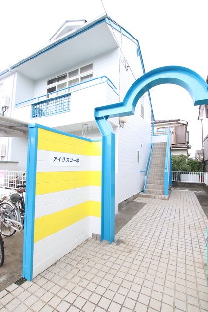 物件外観写真5　(エントランス)