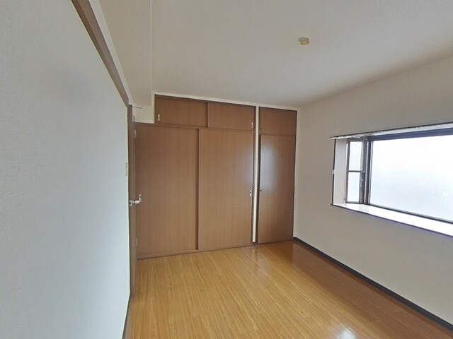 物件内観写真9　(洋室です)